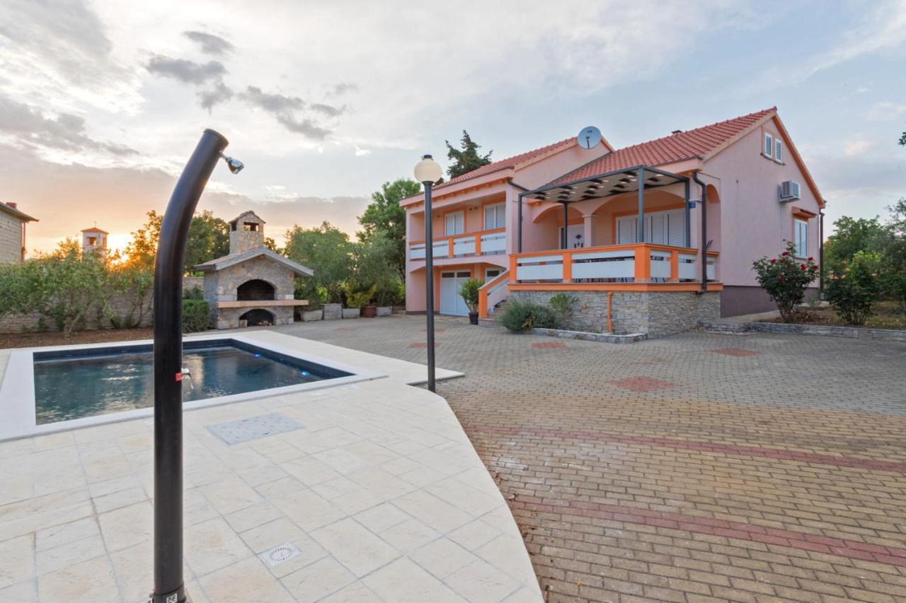 Holiday Home Antonio Dracevac Ninski Bagian luar foto