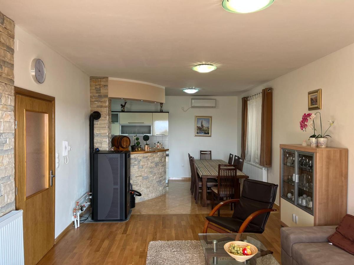 Holiday Home Antonio Dracevac Ninski Bagian luar foto