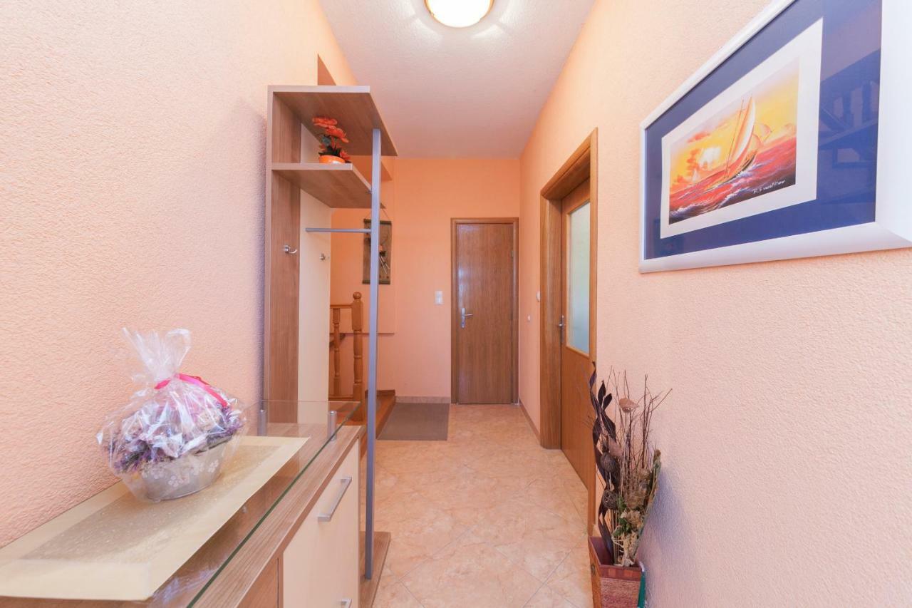 Holiday Home Antonio Dracevac Ninski Bagian luar foto