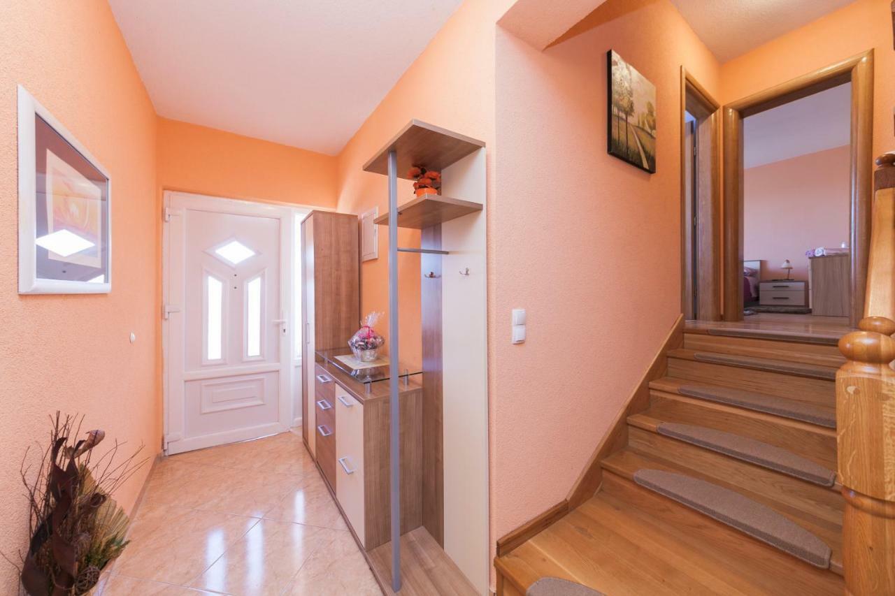 Holiday Home Antonio Dracevac Ninski Bagian luar foto